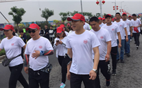 “放松心情，磨砺意志，超越自我” 正定公司参加徒步走活动